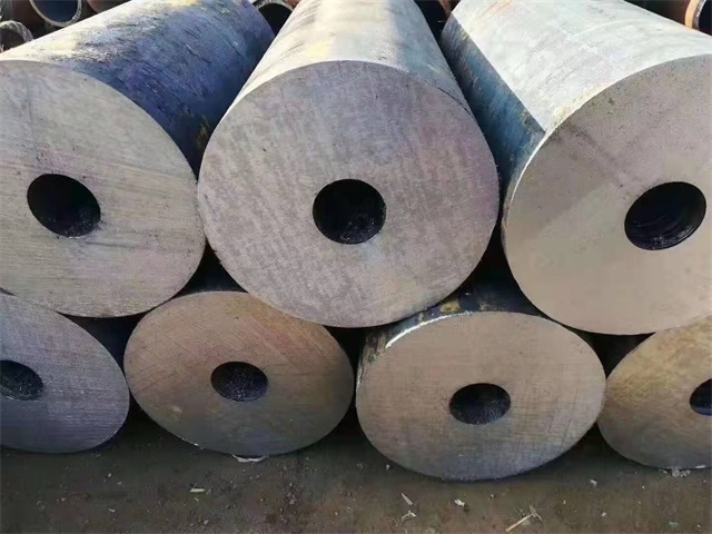 普洱35crmo厚壁无缝钢管
