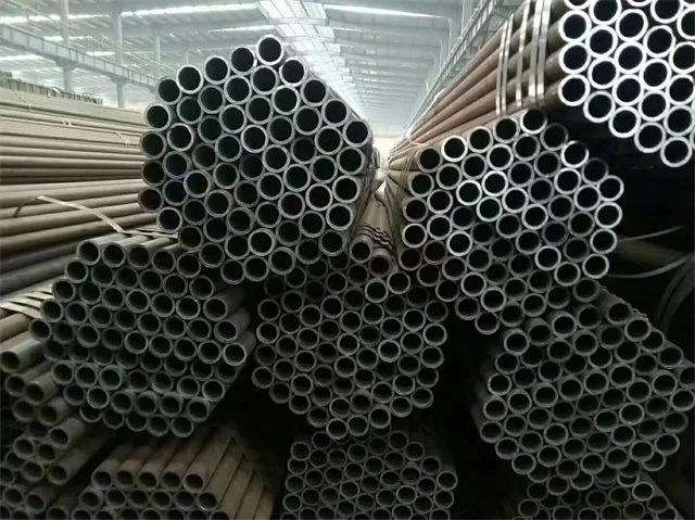 普洱20#石油裂化用无缝钢管